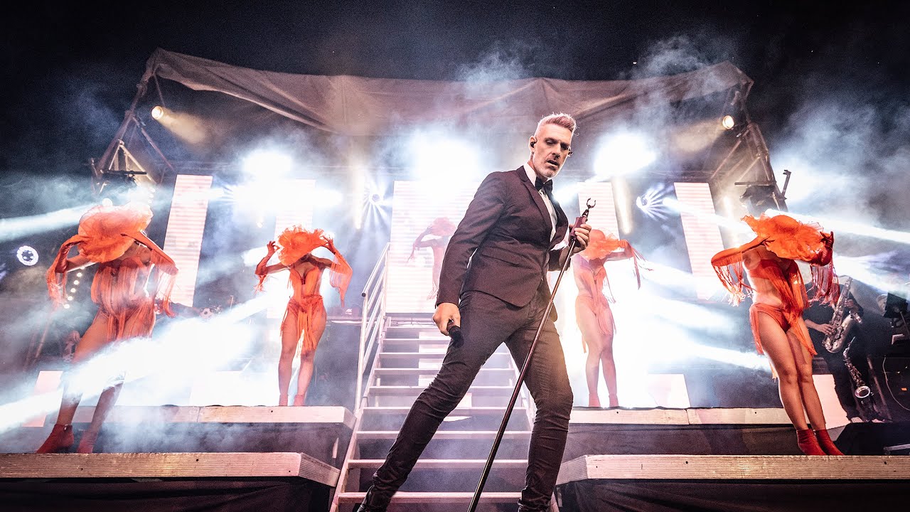 Feeling Good — Live (4K) | Cocktail De Nuit