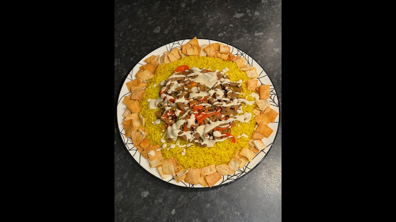 فتة الشاورما السوري #متابعه_ليصلك_كل_جديد #recipe #shortsvideo #اكسبلور #اكسبلور_فولو #food