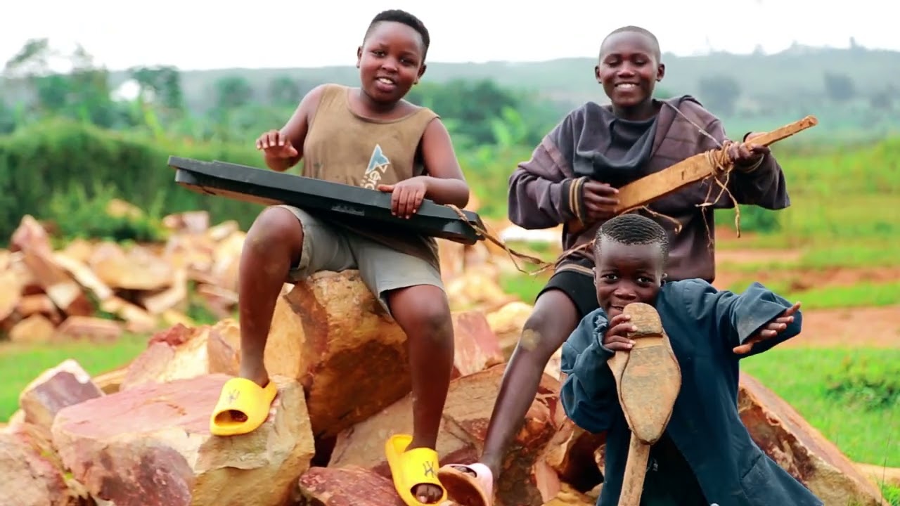 Karyuri yemeje African kids asohoye indirimbo ayise Tsupu