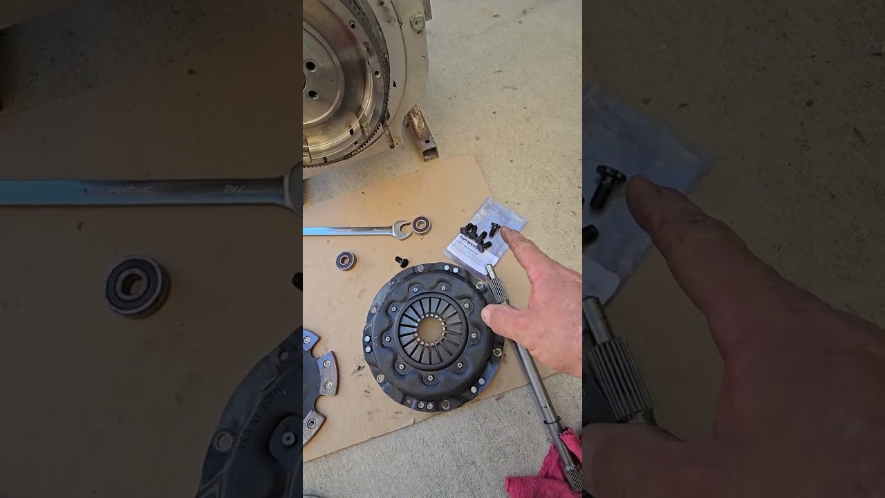 Sandrail Clutch, pilot bearing information.