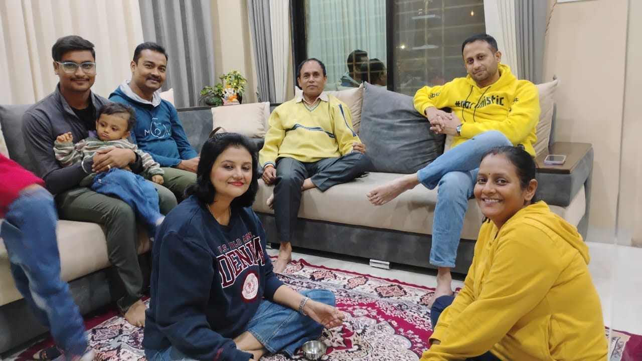 Friday Night Vibes ✨ | Home Dinner, Singing & Chit-Chat with Friends| #bengalivlog | #familyvlog 