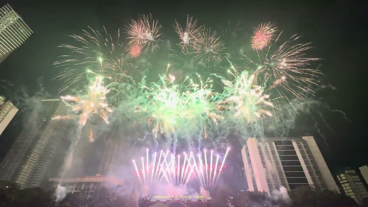 UST Paskuhan 2024 Fireworks Display