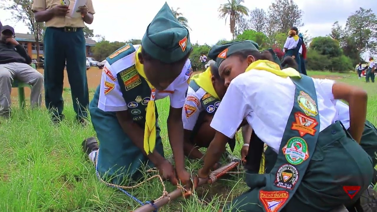 PATHFINDER FAIR: Knot Tying Relay and Flagpole Raising Relay