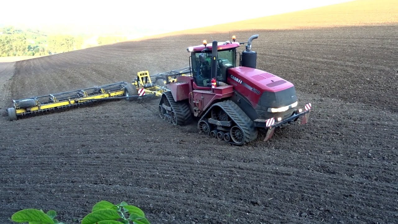 Case Quadtrac 600 & Swifter ST17000 | Case in Action! | Agriculture