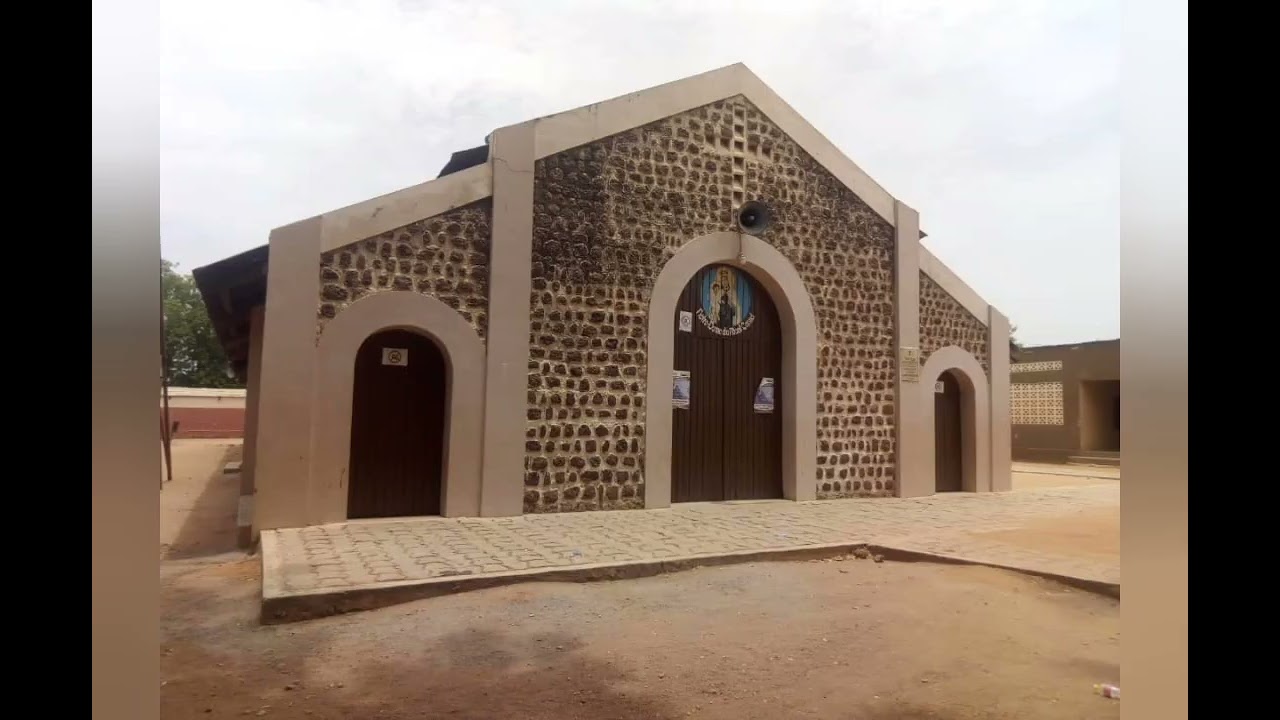 Chorale burkina faso l'histoire de l'église catholique patte d'oie 