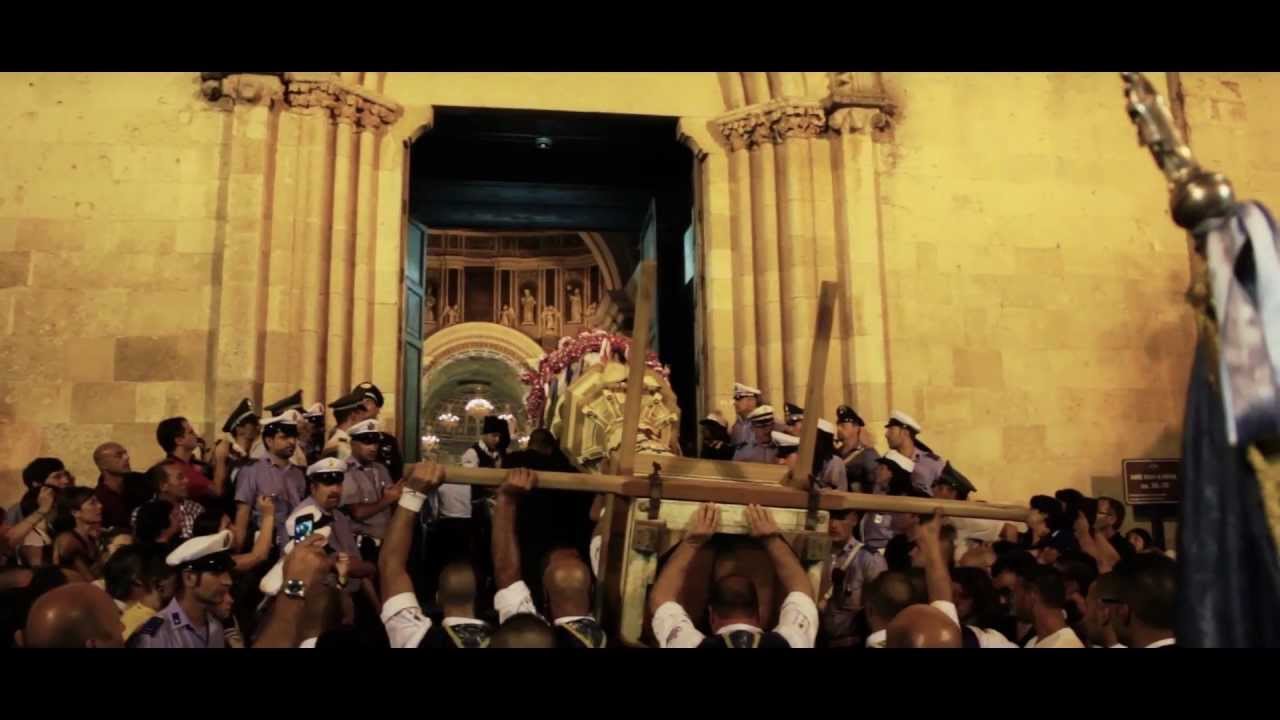 Alla scoperta della Sardegna - Speciale - La discesa dei Candelieri 2012 (with english subtitle)