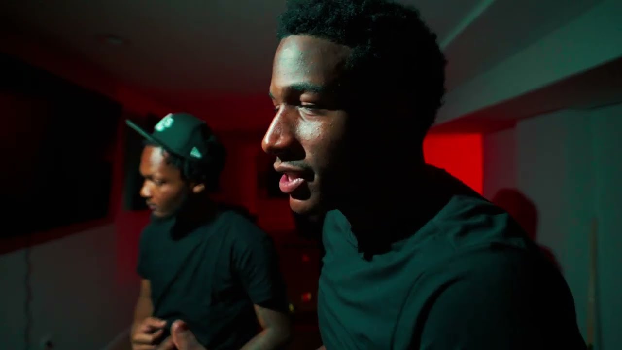 Gizwop - Hey Buddy Pt 2 (Official Video)