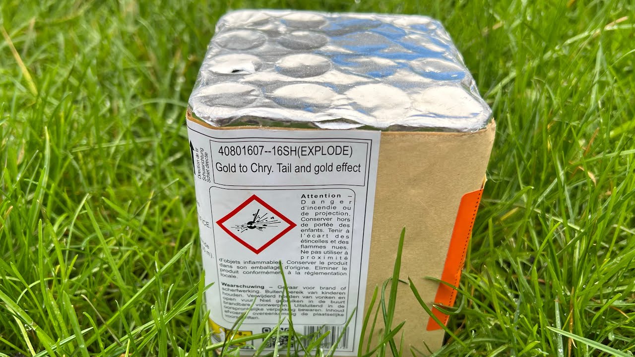 Al at once salute cake Tristar | Gold to Cry. Tail and gold 
