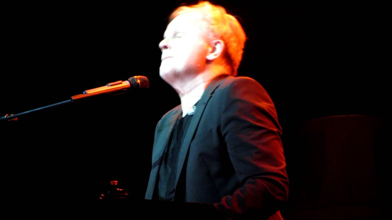 Herbert Grönemeyer   Bist du taub Snippie   live in Köln 06 11 2012