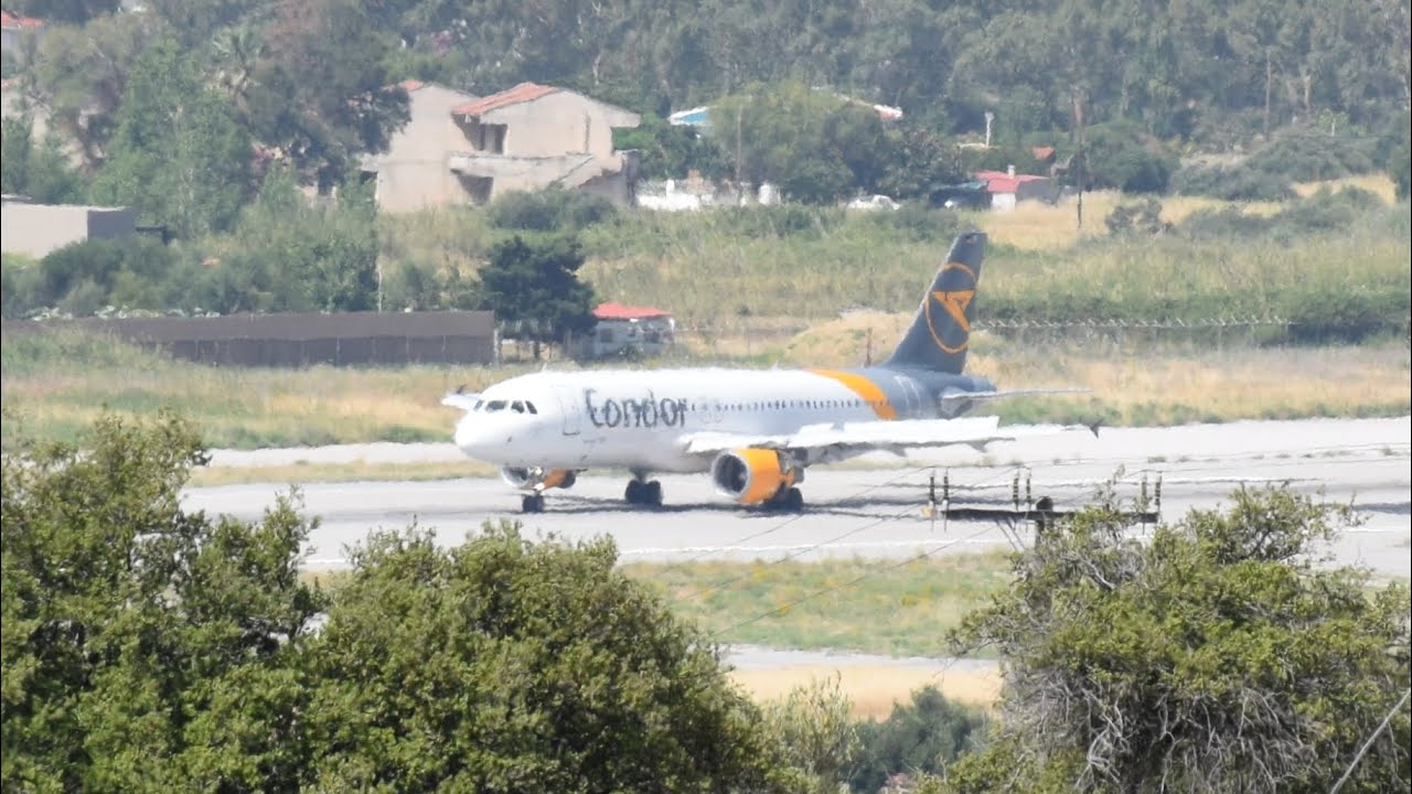 Landing Samos airport