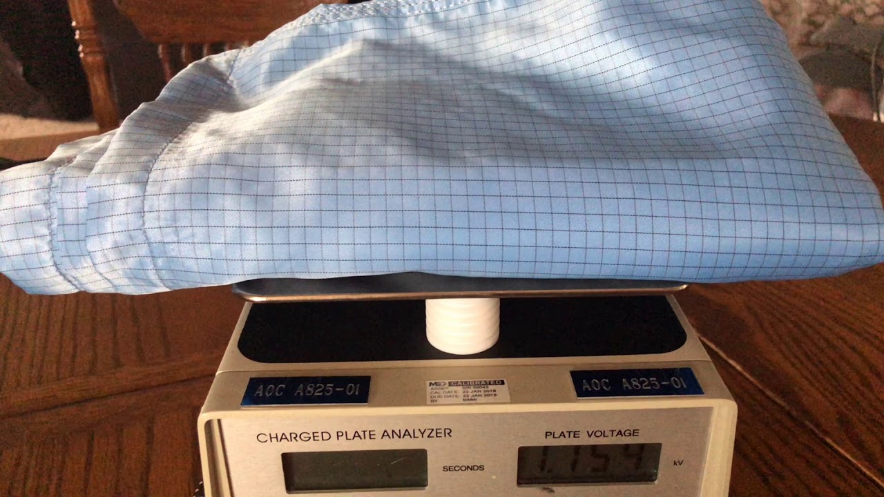 How Do ESD Smocks Work?