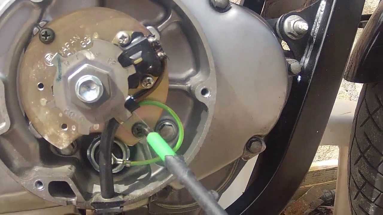 SUZUKI GS500 Cambio junta tapa de embrague. clutch cover gasket replacement