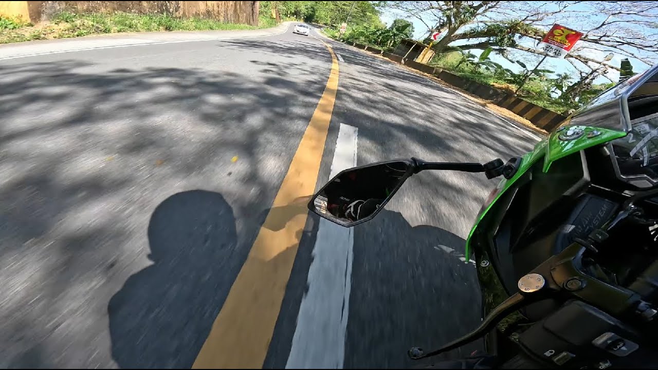 Ninja ZX4-RR TCH Full Throttle-ish Ride Hill Side to Felmas (2/3)