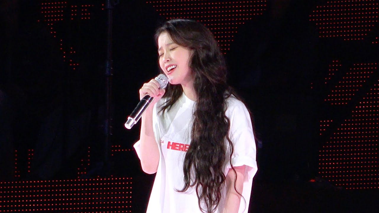 아이유(IU) - 엔딩멘트 & '여름밤의 꿈' 직캠 @240922 The Winning Concert