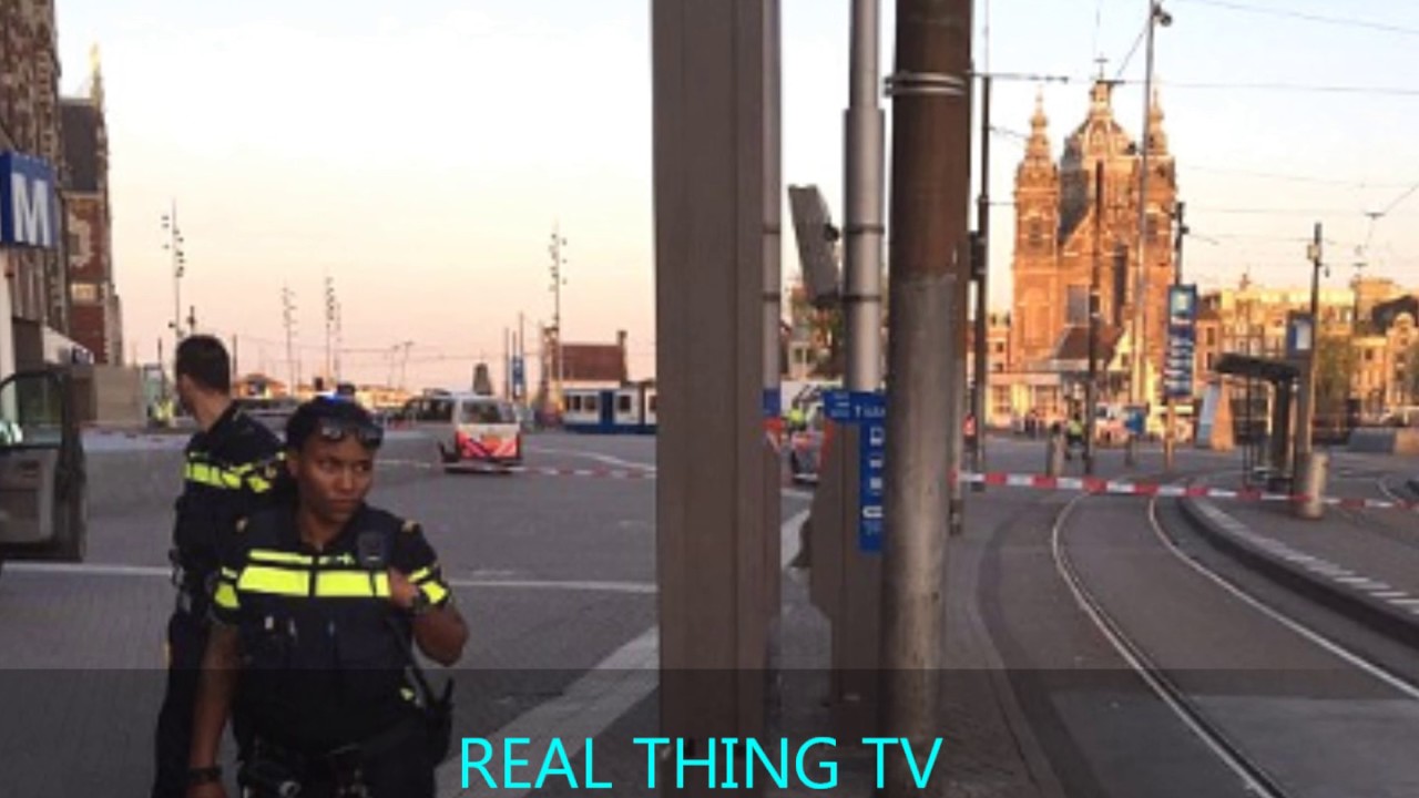 BREAKING NEWS driver ploughs into peds outside Amsterdam Centraal train station