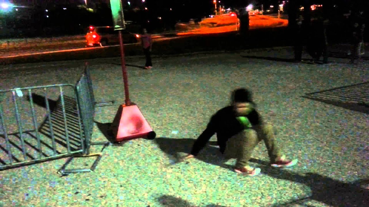 Zombie vs breakdancer