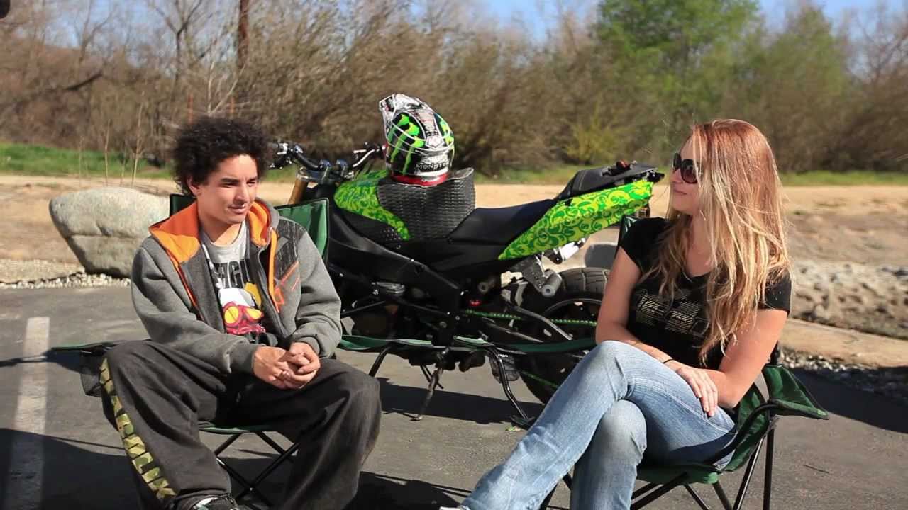 StuntBums TV Episode 3: Jorian Ponomareff, Wheelie World Record, Lyon Stunt Contest & Lot Wars