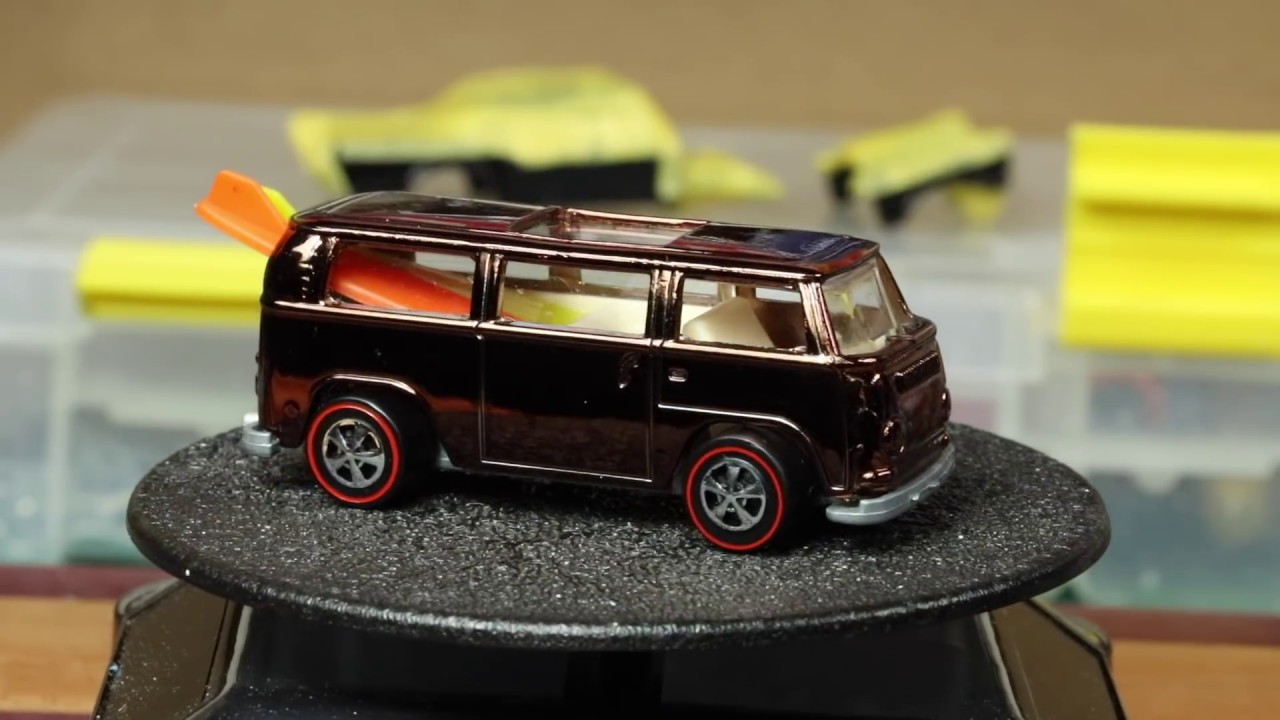 Redline Build : Hot Wheels Beach Bomb Rear Loader