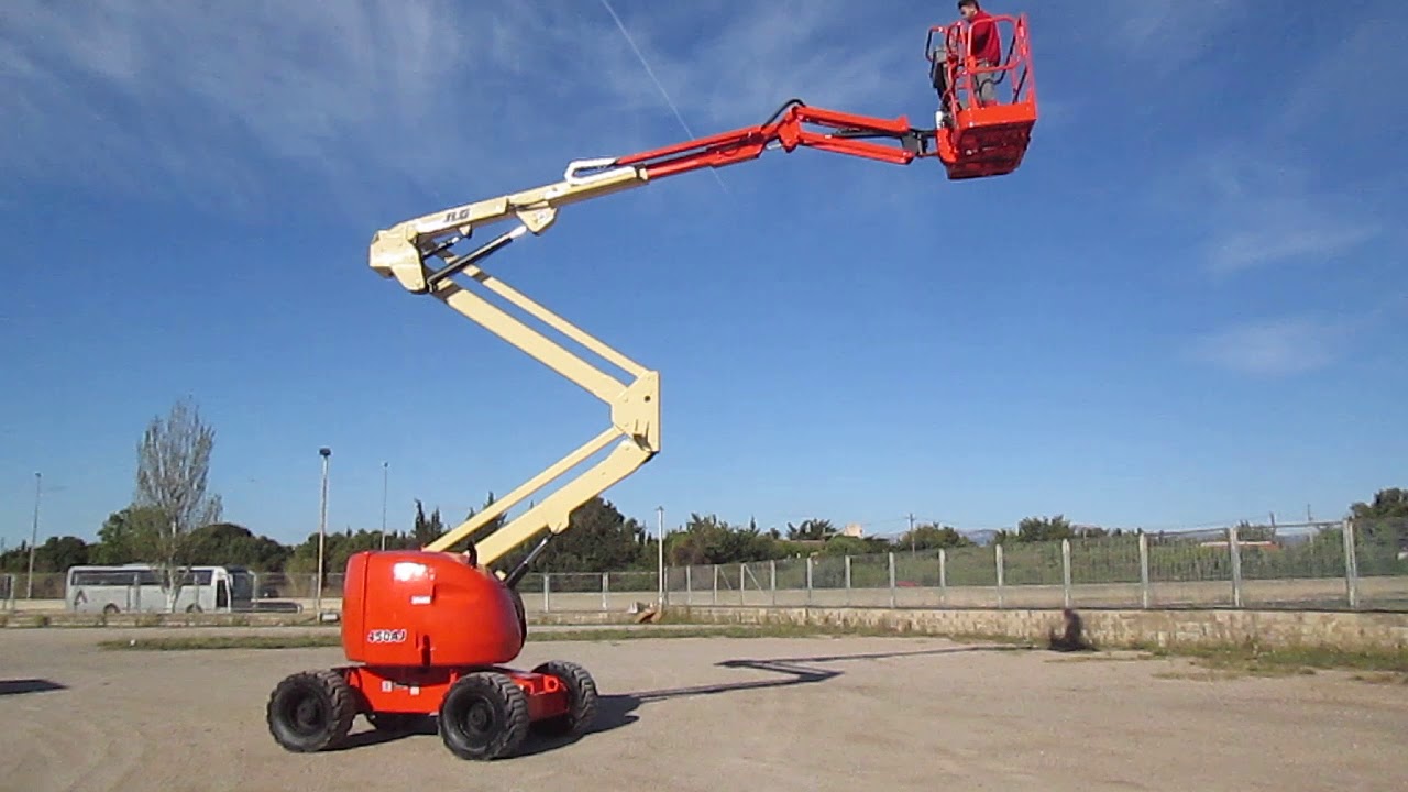 PLATAFORMA ARTICULADA DIESEL JLG 16 METROS