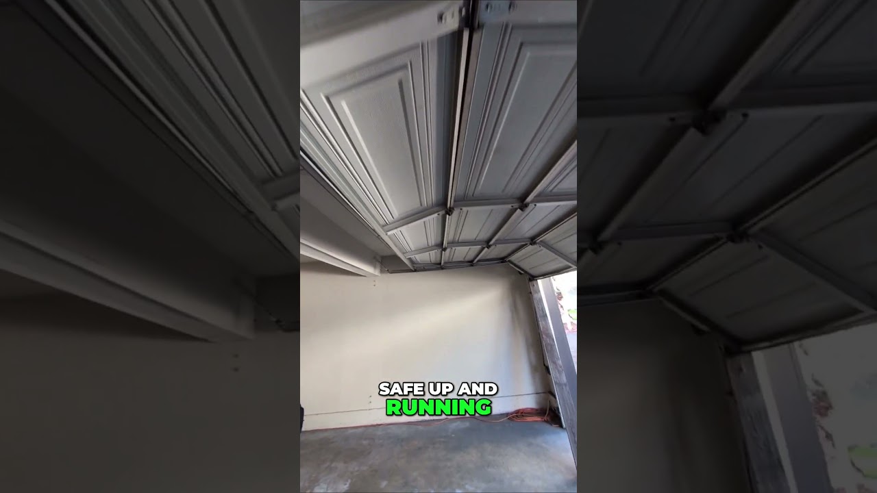 Emergency Garage Door Fix When The Roller Breaks!