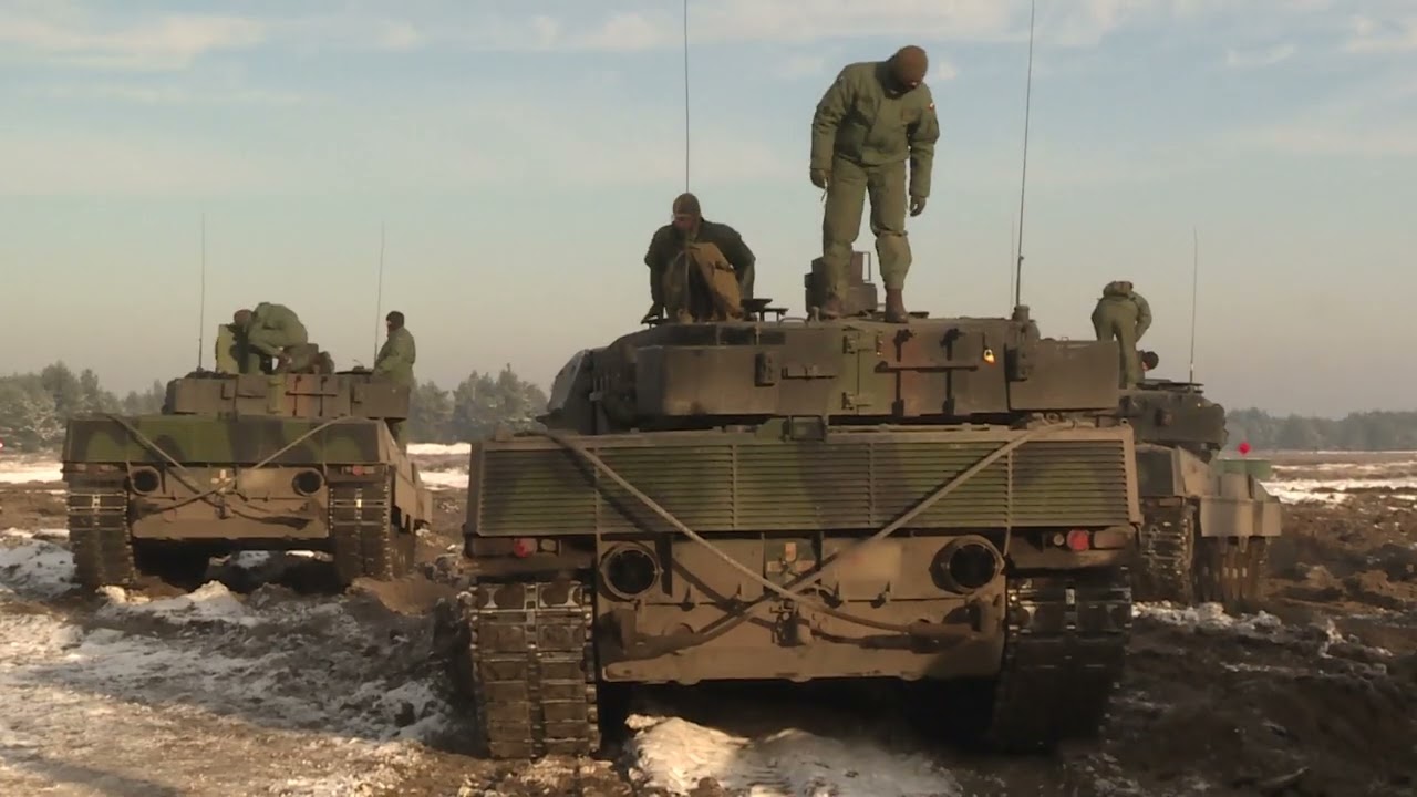 Szkolenie ogniowe na poligonie. Czołgi Leopard w akcji