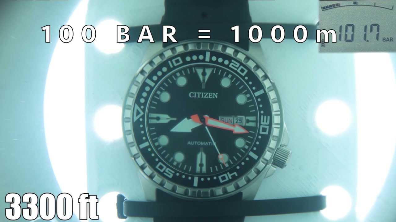 Implosión de reloj Citizen automático , soporta presión de 200 BAR/ 2000 m antes de implotar