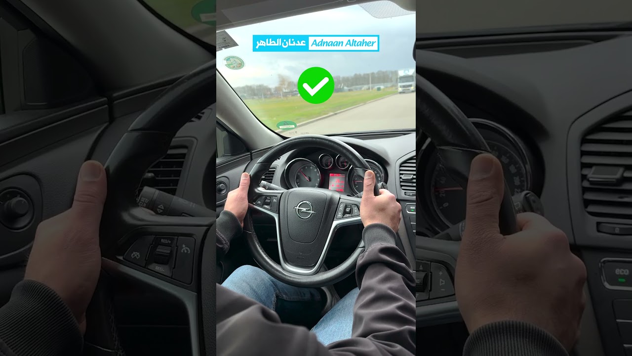 How to Properly Hold the Steering Wheel