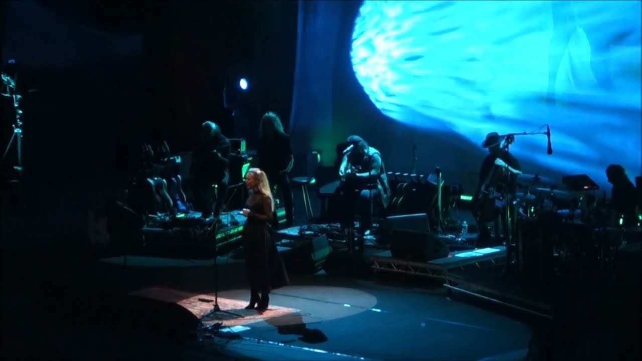 Robert PLANT Feat. Suzi DIAN - Too Far From You, Nashville cover @ Festival Carcassonne 2025