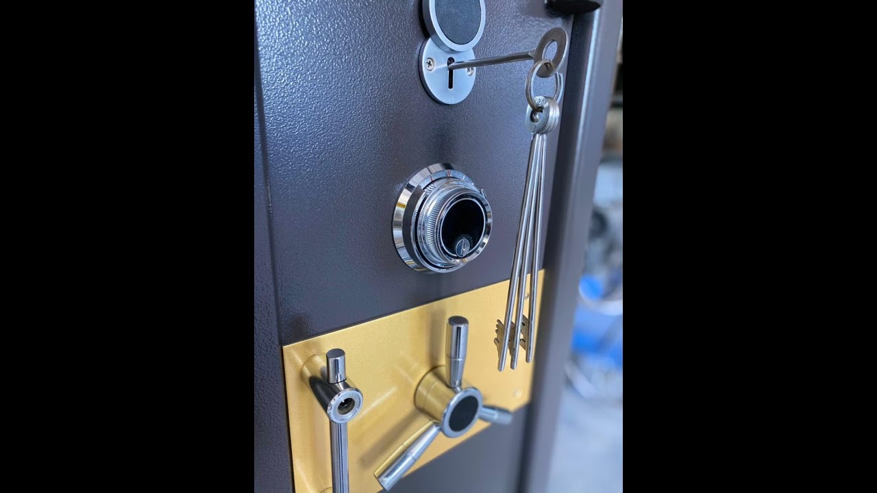 Mechanical Safe Key Lock Home Locker I Fire and Burglary Resistance Tijori(safe) in 2021