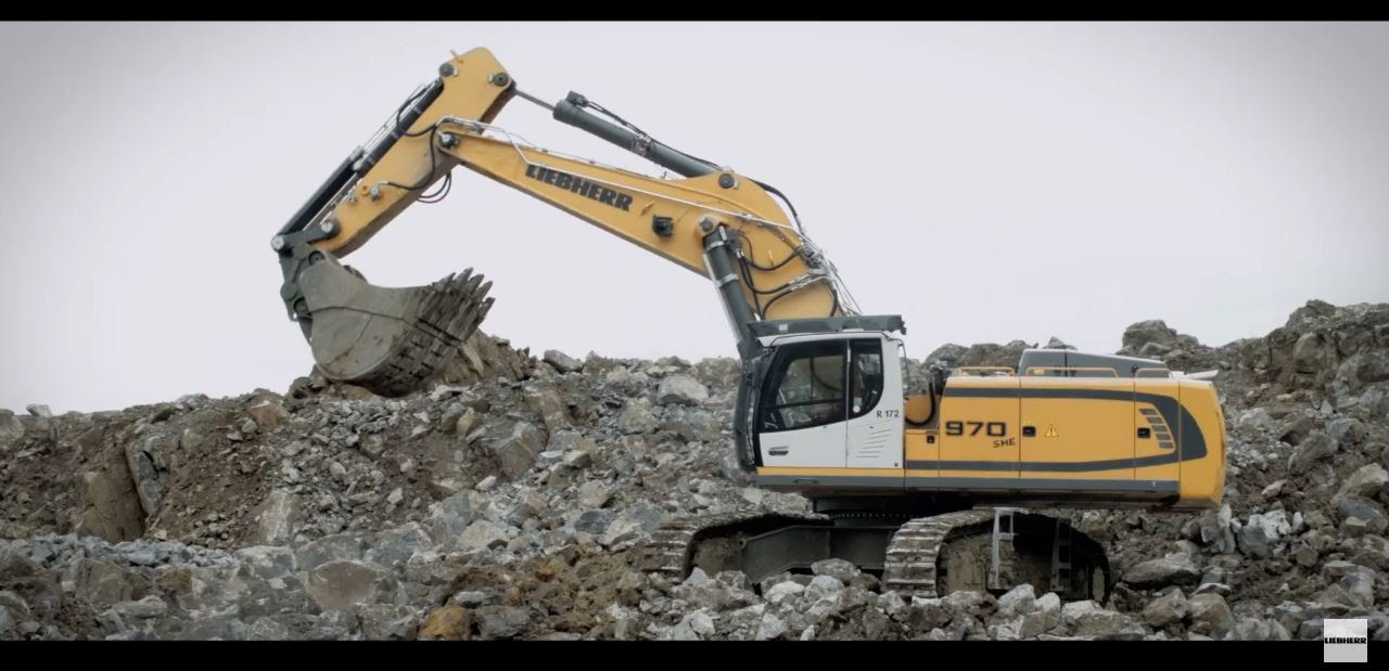 Liebherr &ndash; Les pelles sur chenilles dans l&rsquo;extraction