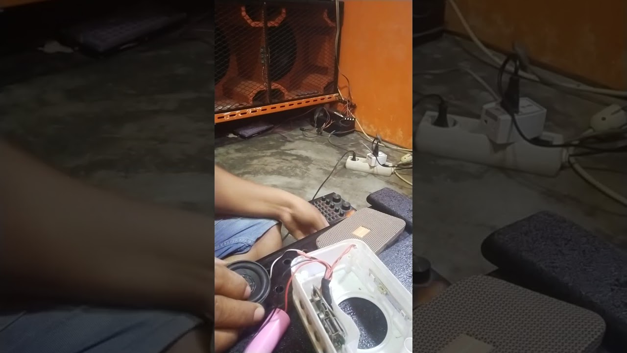 Servis speaker portabel mini 