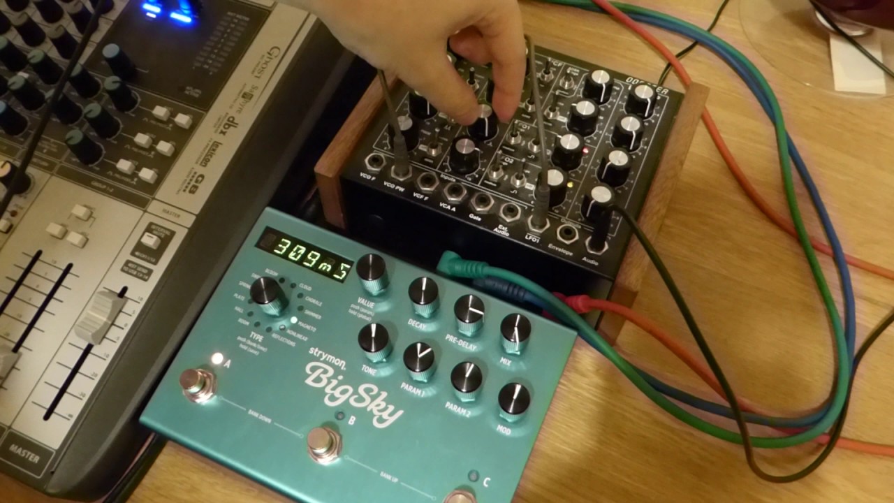 Doepfer Dark Energy 2 & Strymon Big Sky