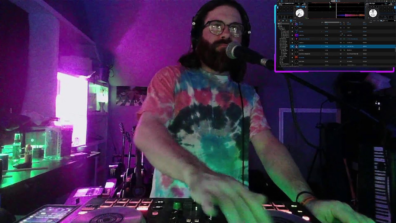 Live DJ Set