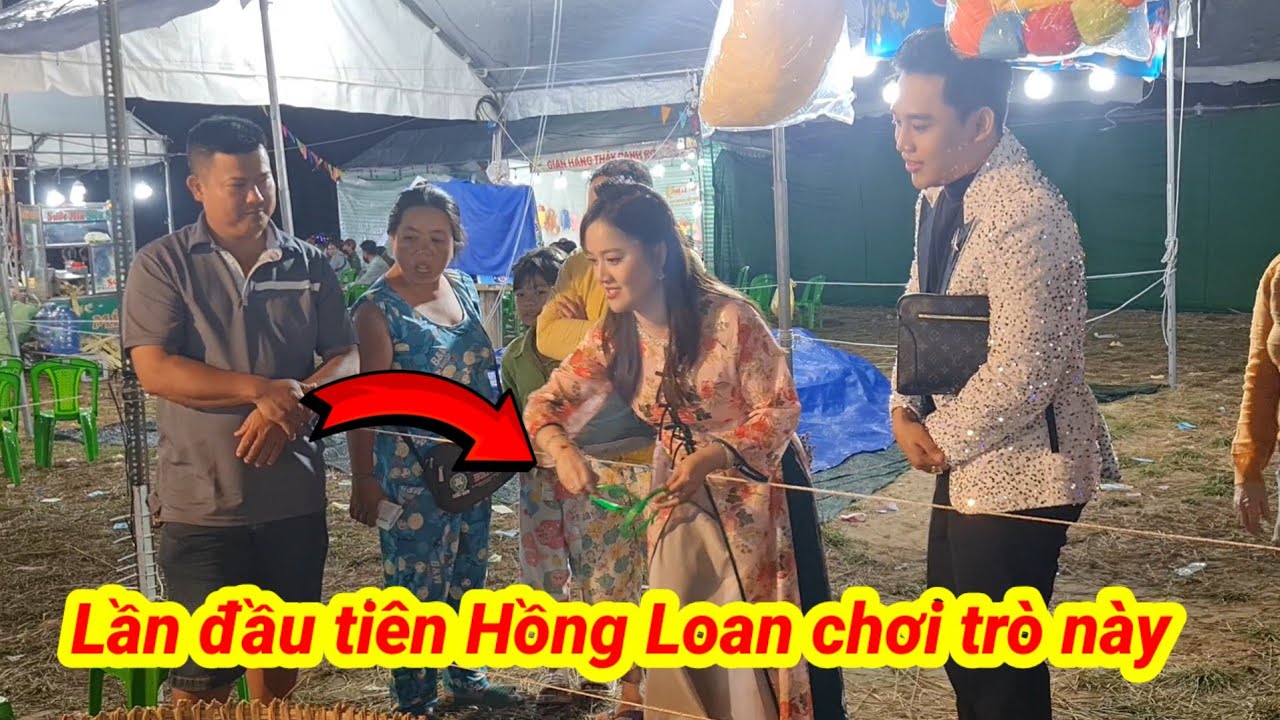 Cực vui lần đầu tiên Hồng Loan chơi trò chơi  này tại show Bến Tre 