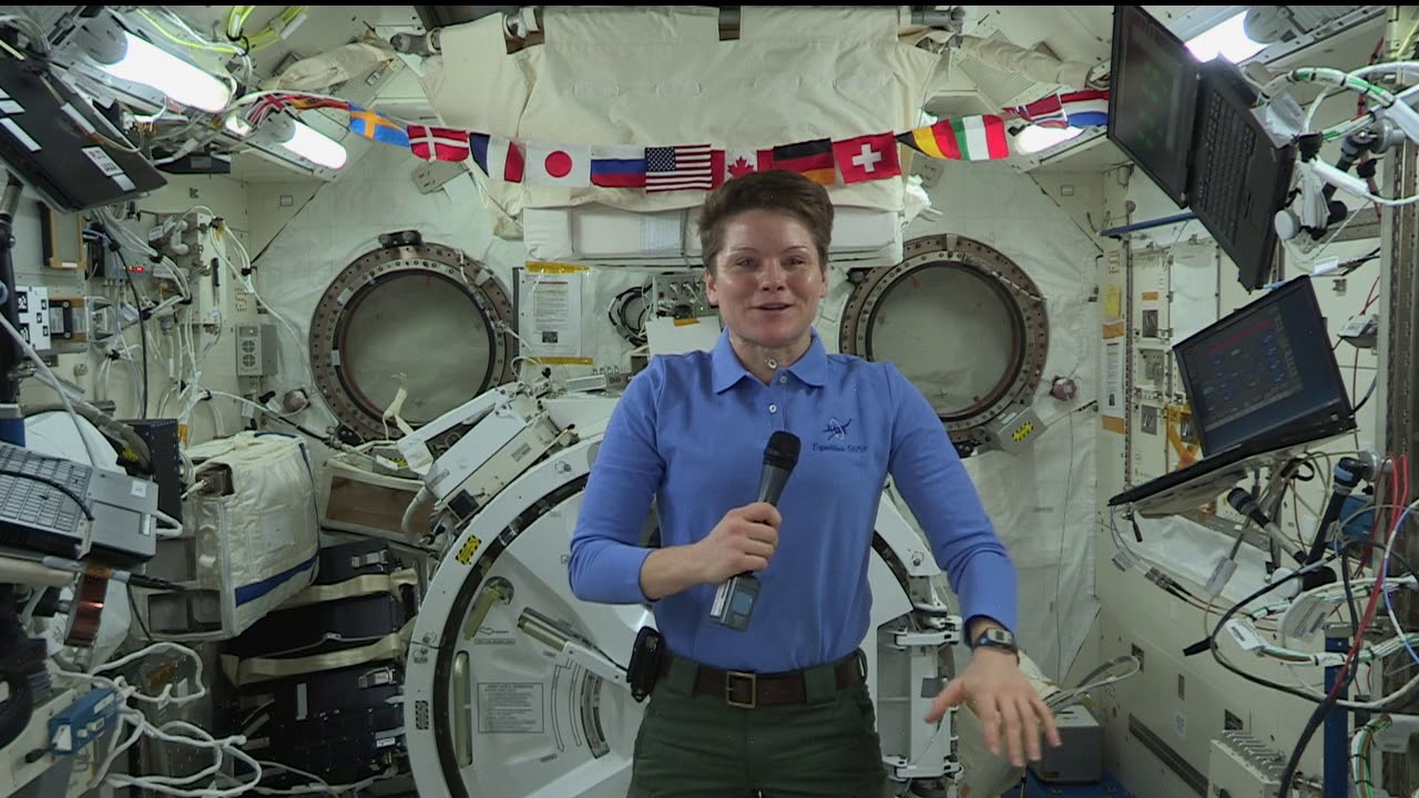 ISS Expedition 58 Flight Engineer Anne McClain Interviews with CNN and NPR