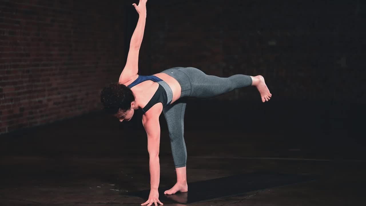 Quick Flow - Intermediate 2 - 45 Minutes