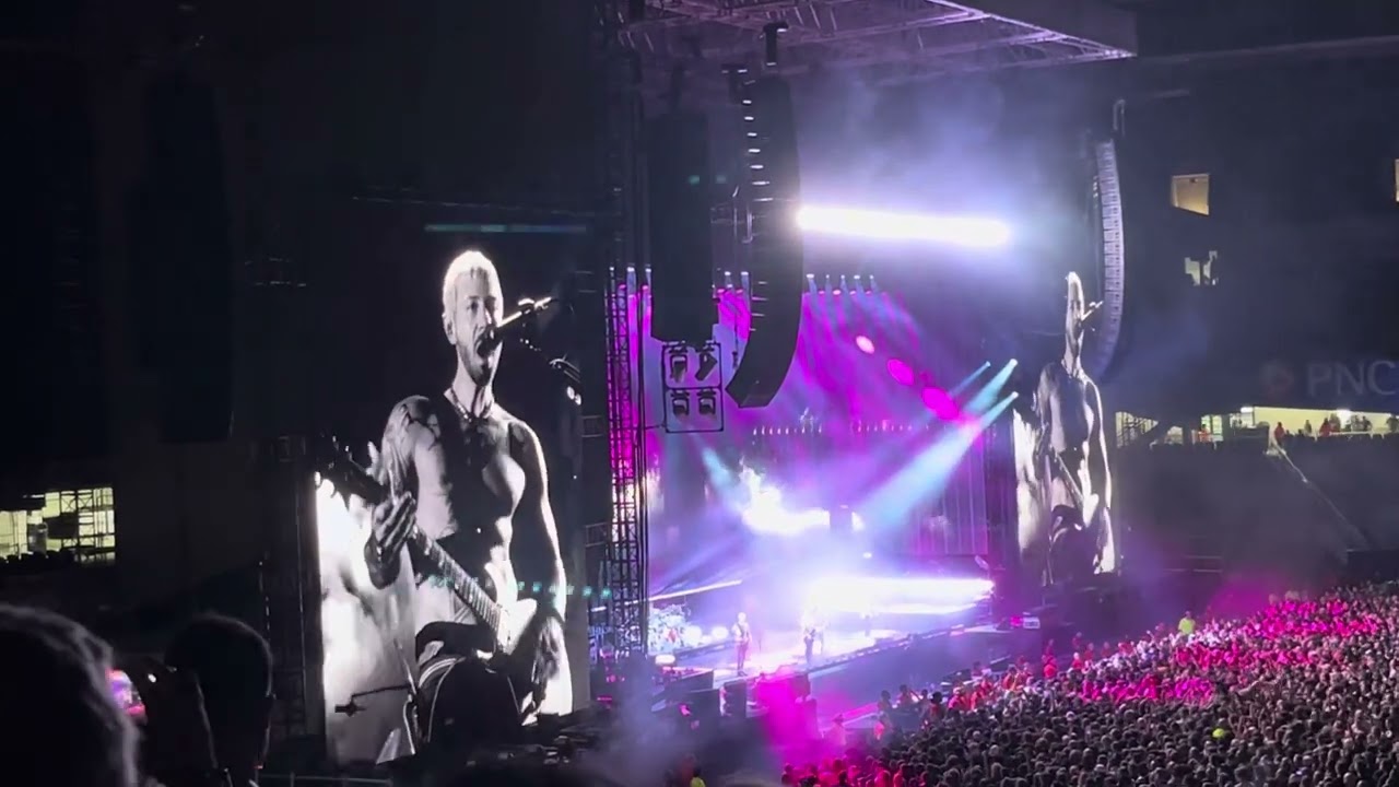 (11) Save Me - Avenged Sevenfold Live 9/1/25 Soldier Field Chicago IL
