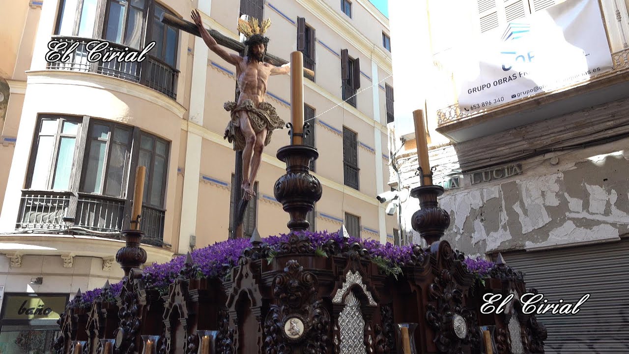 CRUCIFIXION MALAGA 2023 CURVA ENTRE LAS CALLES COMEDIAS Y SANTA LUCIA 4K