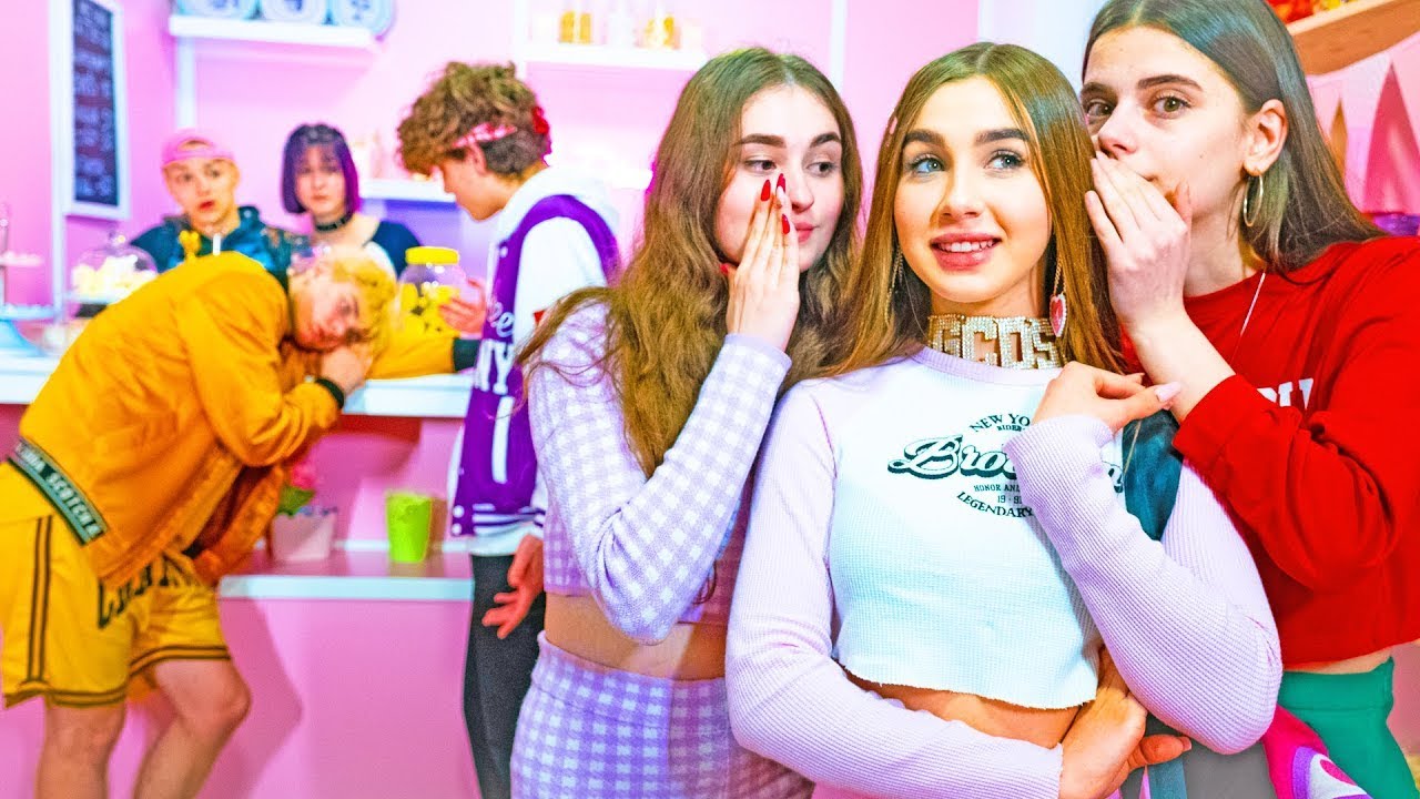 DIANA A CĂZUT SUB INFLUENȚA ȘOBOLANILOR! Smile sau Marcus, pe cine va alege Diana?