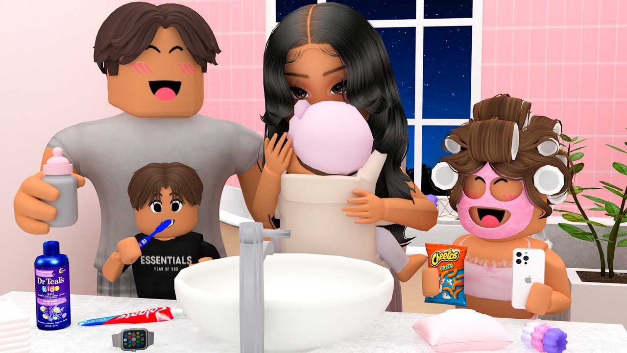 OUR FAMILY NIGHT ROUTINE WITH OUR NEWBORN | BLOXBURG FAMILY ROLEPLAY