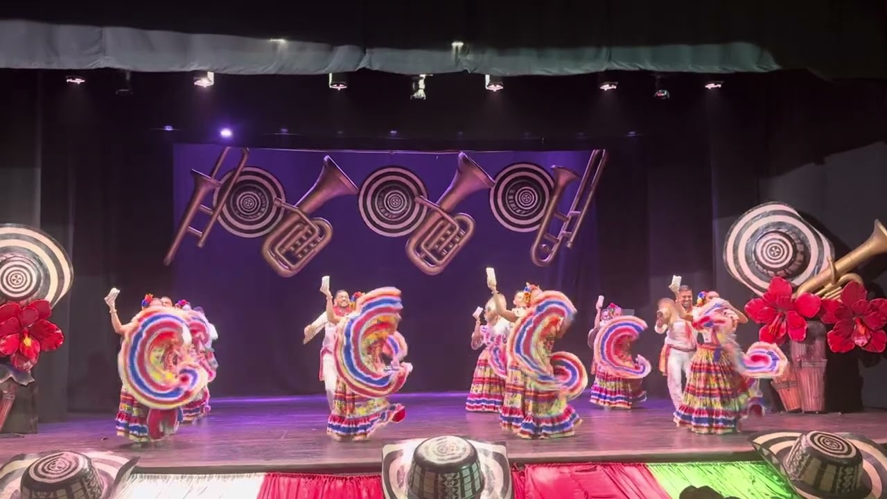AIRES DE BANDA (PORRO, FANDANGO Y PUYA) FUNDACIÓN ESCUELA DE DANZAS NUBALÉ 