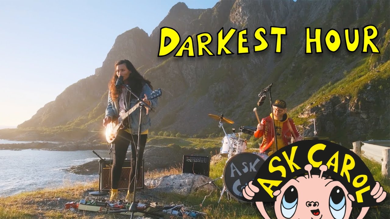 Darkest Hour - Live looping, Jam version, at Bukkekjerka, Andøya