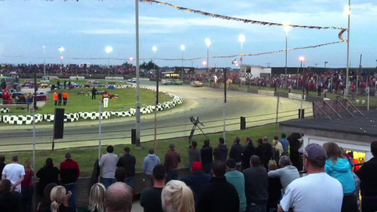 SALOON WORLD FINAL 2011