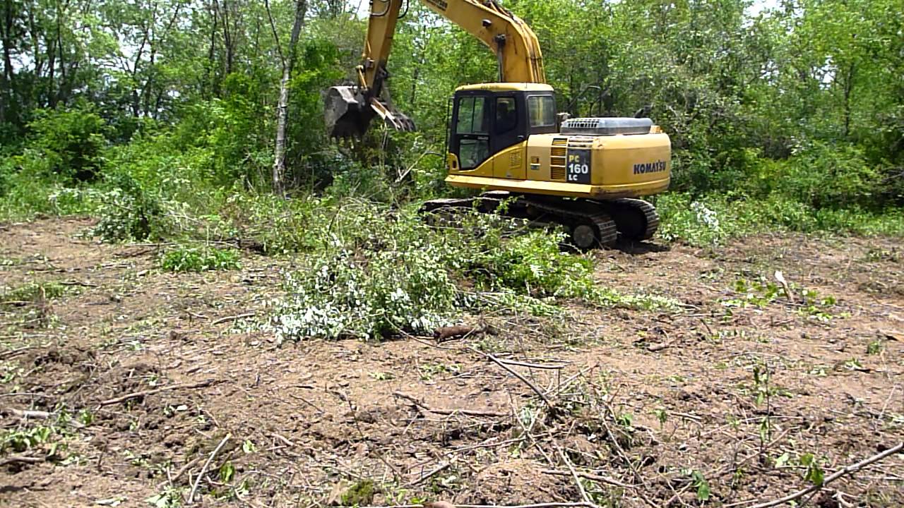 Komatsu Pc 160 Clearing Brush