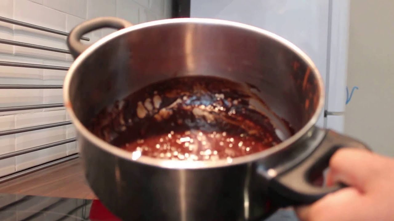 The BEST CHOCOLATE CORNFLAKES RECIPE EVER (A VERY EASY ONE)
