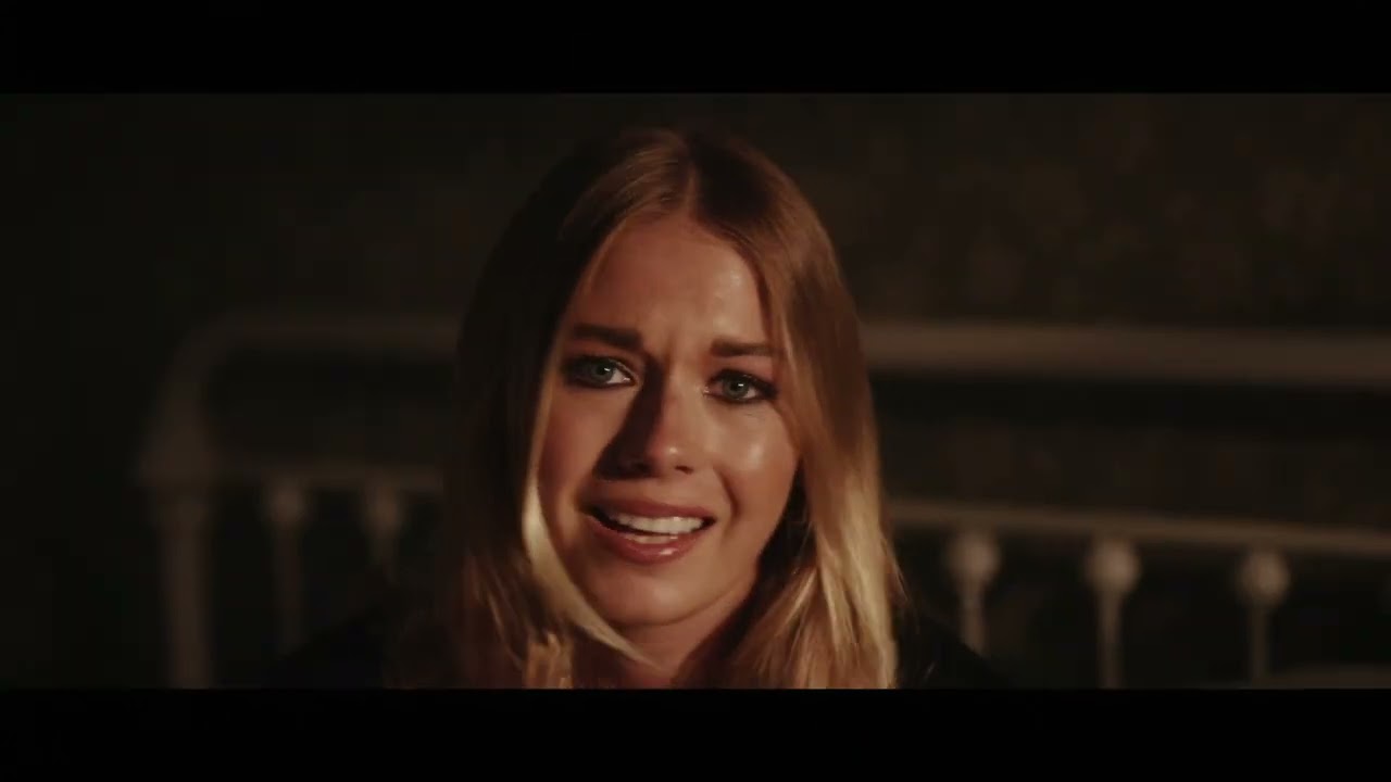 Cora - be that girl (Official Music Video)