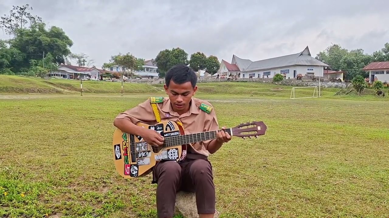 tugas prektek seni nama:januar munthe, guru pembimbing: Ibu NG