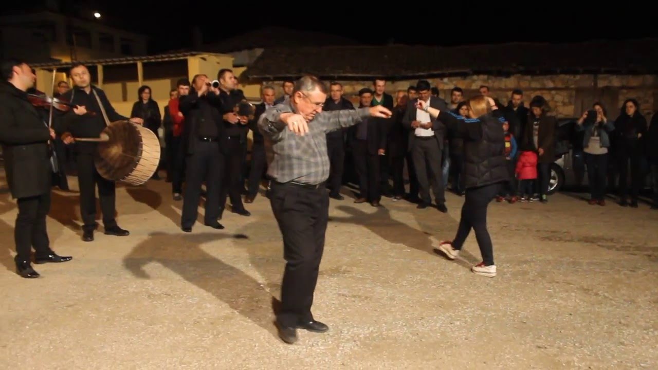 Çan Küçüklü Köyünde  Habibe Hoca İle Rahmi Beceren