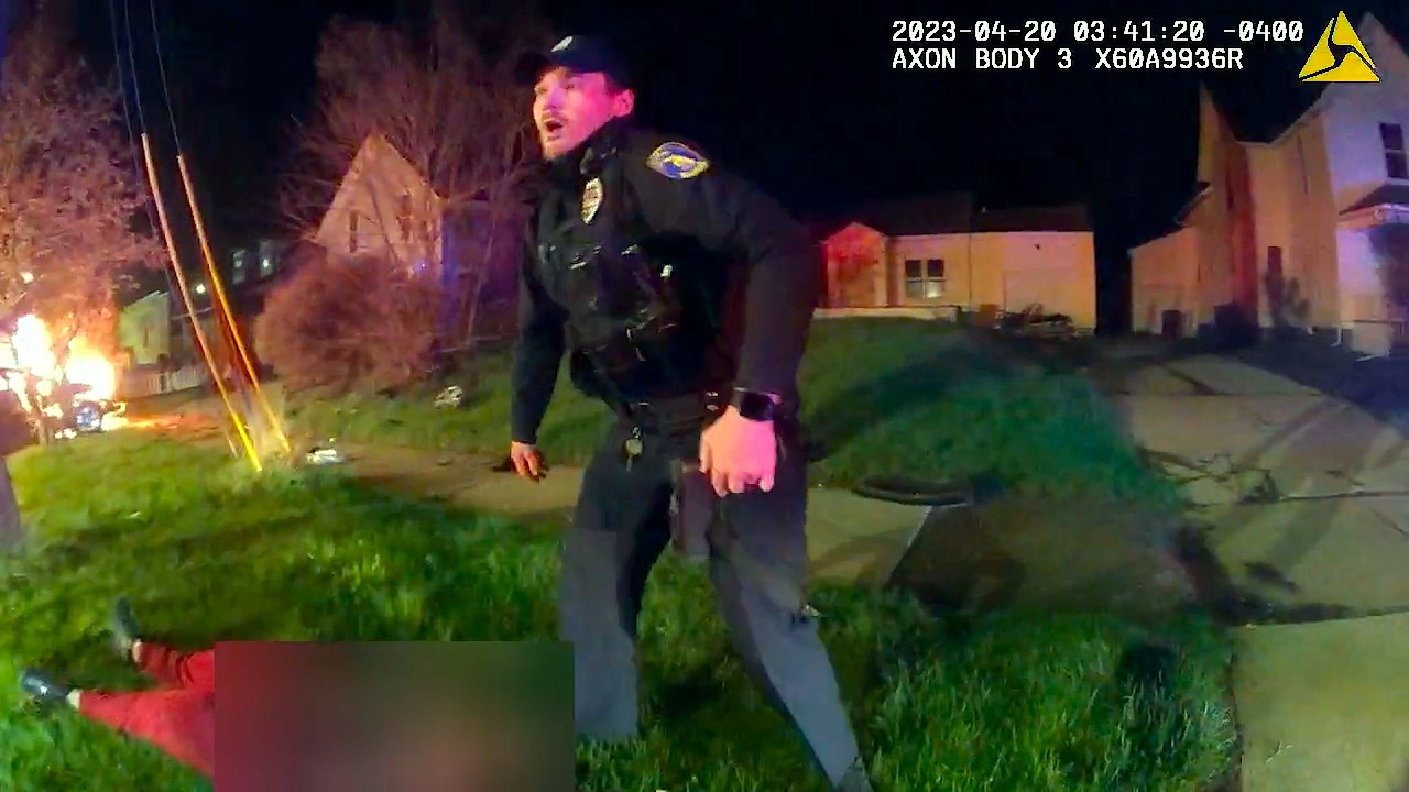 Car Crash Turns Into Officer's Worst Nightmare