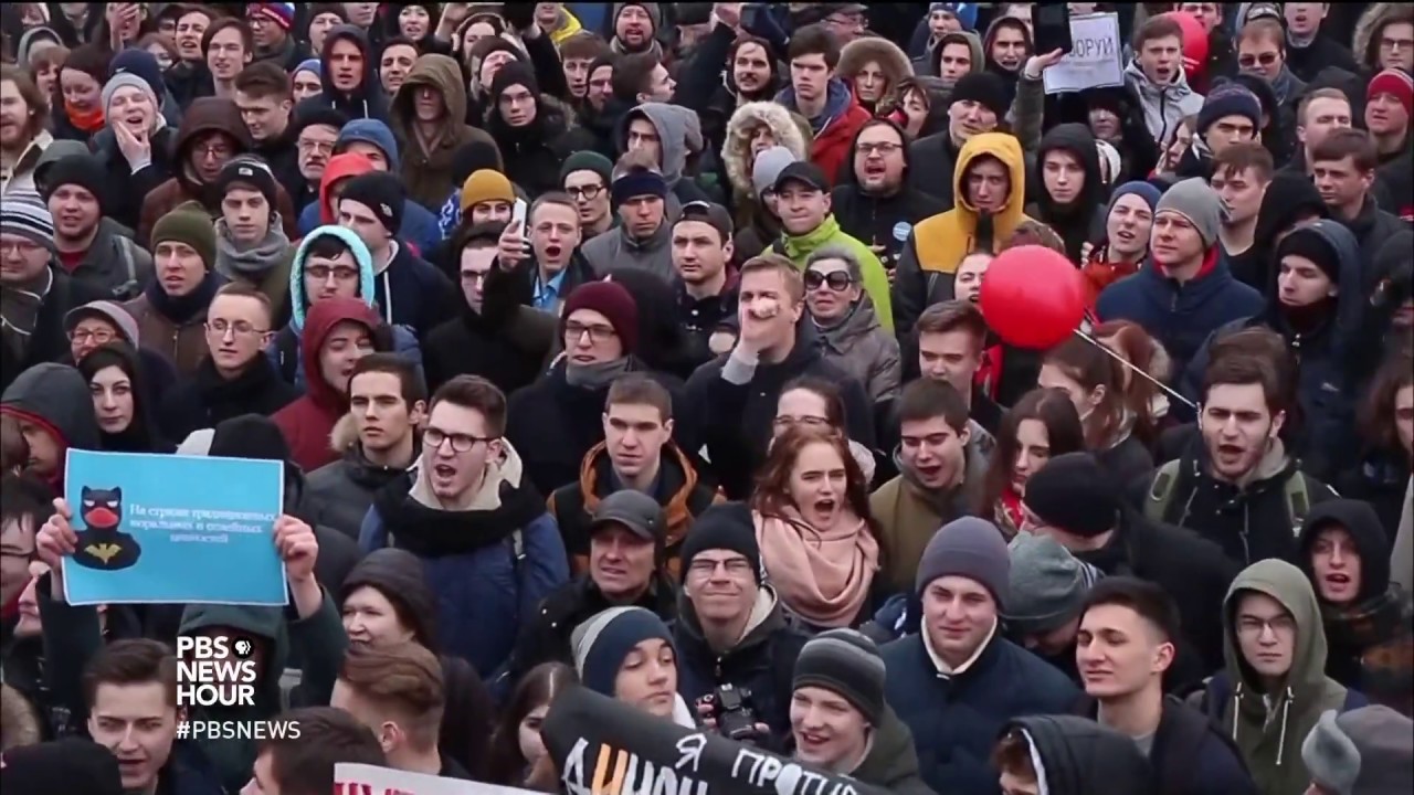 Why young Russians are mobilizing against corruption